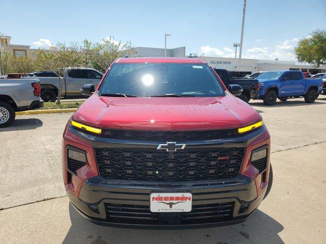 New 2026 Chevrolet Traverse RS w/ LPO, Floor Liner Package image 2