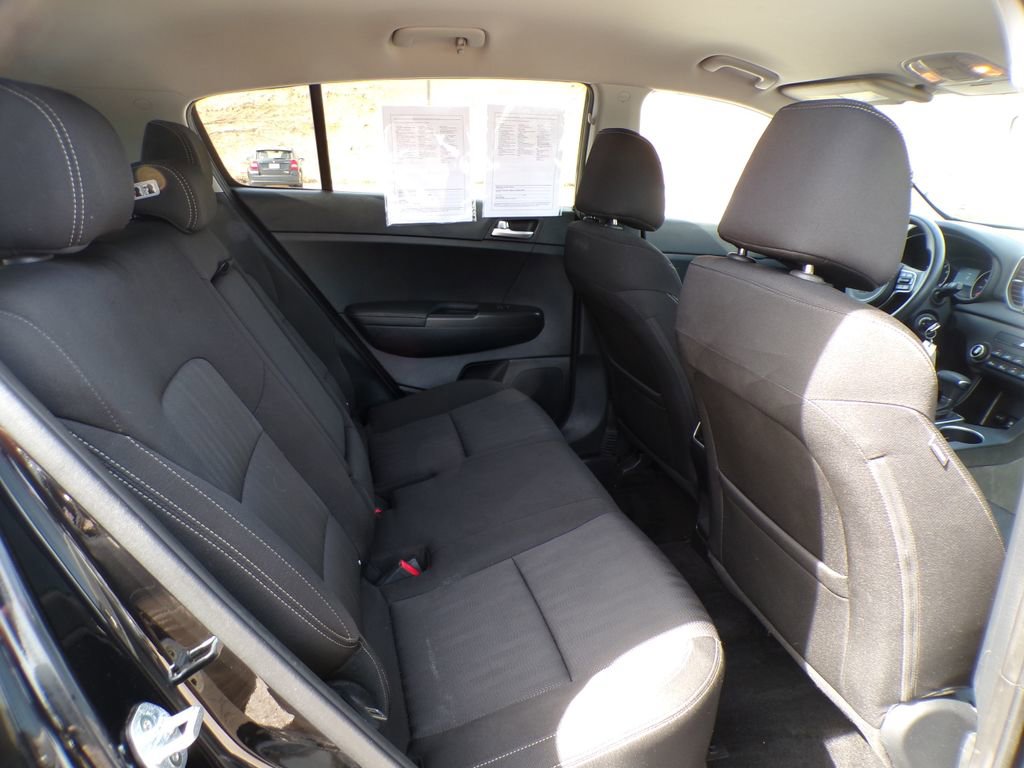 Used 2017 Kia Sportage LX FWD image 20