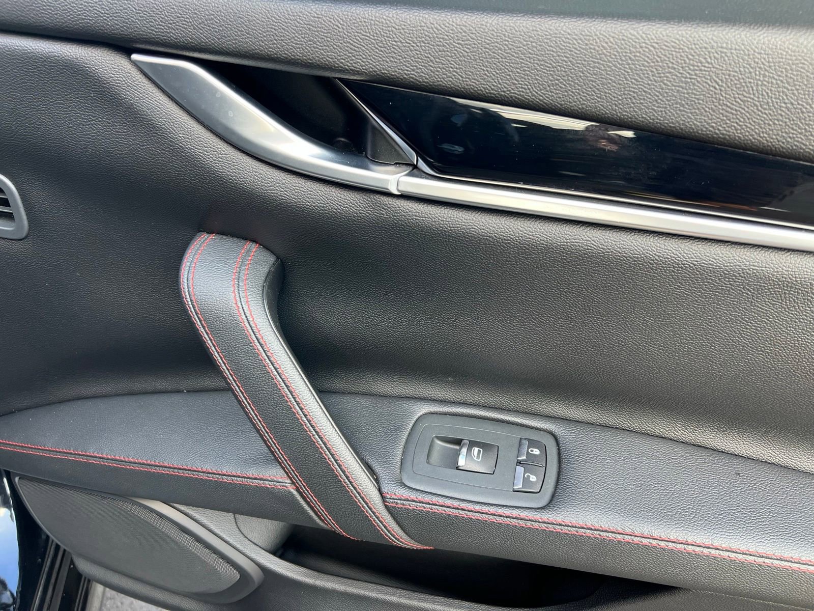 Used 2019 Maserati Ghibli S Q4 image 47