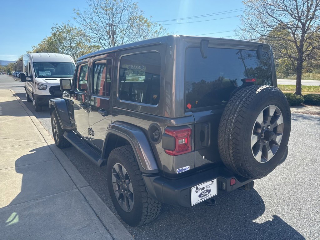 Used 2018 Jeep Wrangler Unlimited Sahara image 5