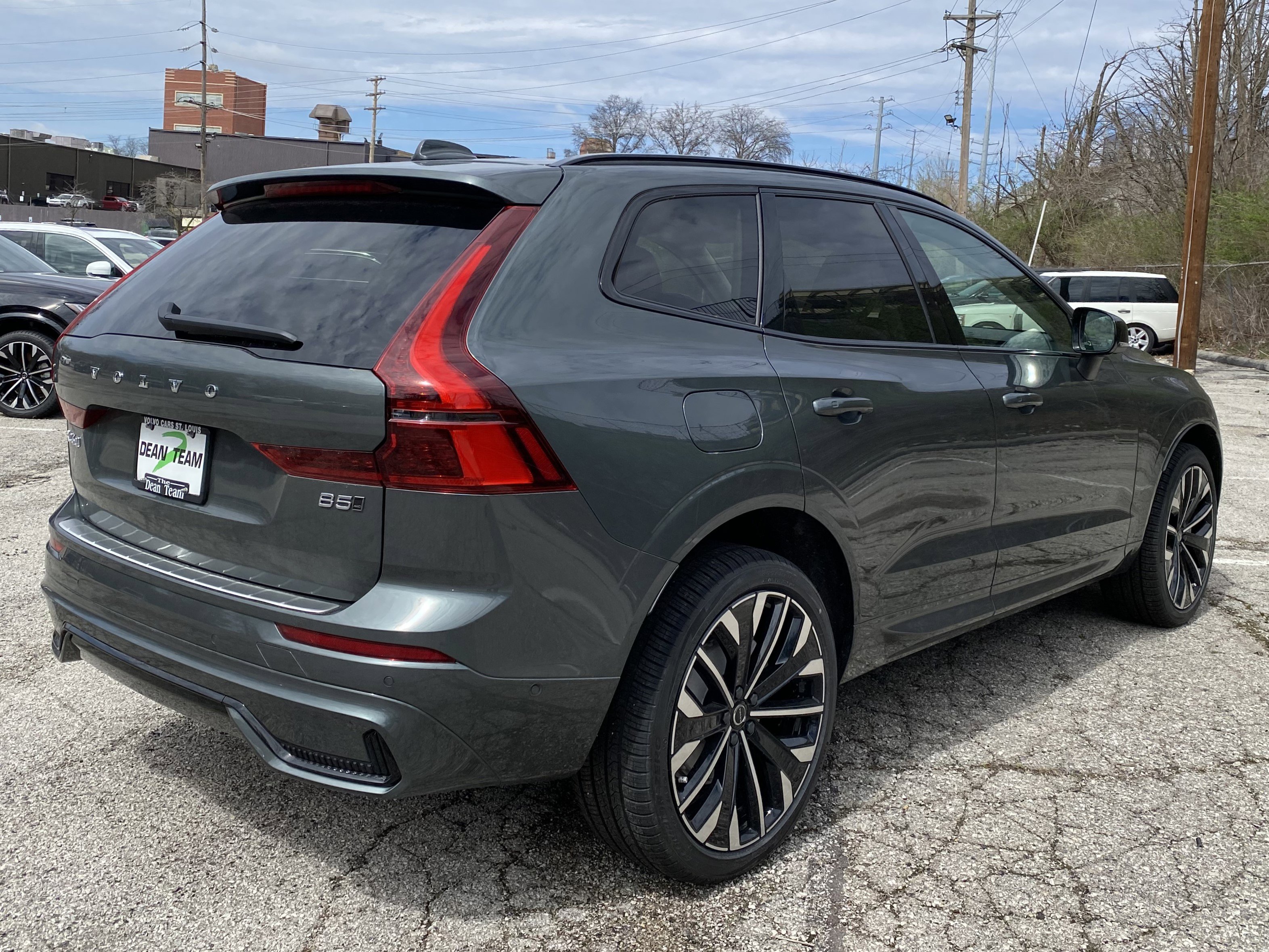 New 2026 Volvo XC60 B5 Ultra w/ Protection Package Premier AWD/4WD image 5