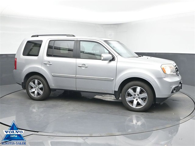 Used 2014 Honda Pilot Touring image 1