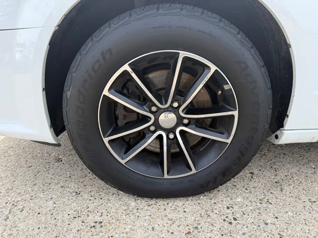 Used 2016 Dodge Grand Caravan R/T FWD image 9