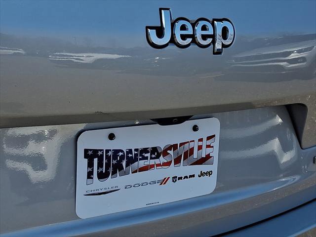 Certified 2023 Jeep Grand Cherokee L Laredo w/ MOPAR Finishing Package image 17