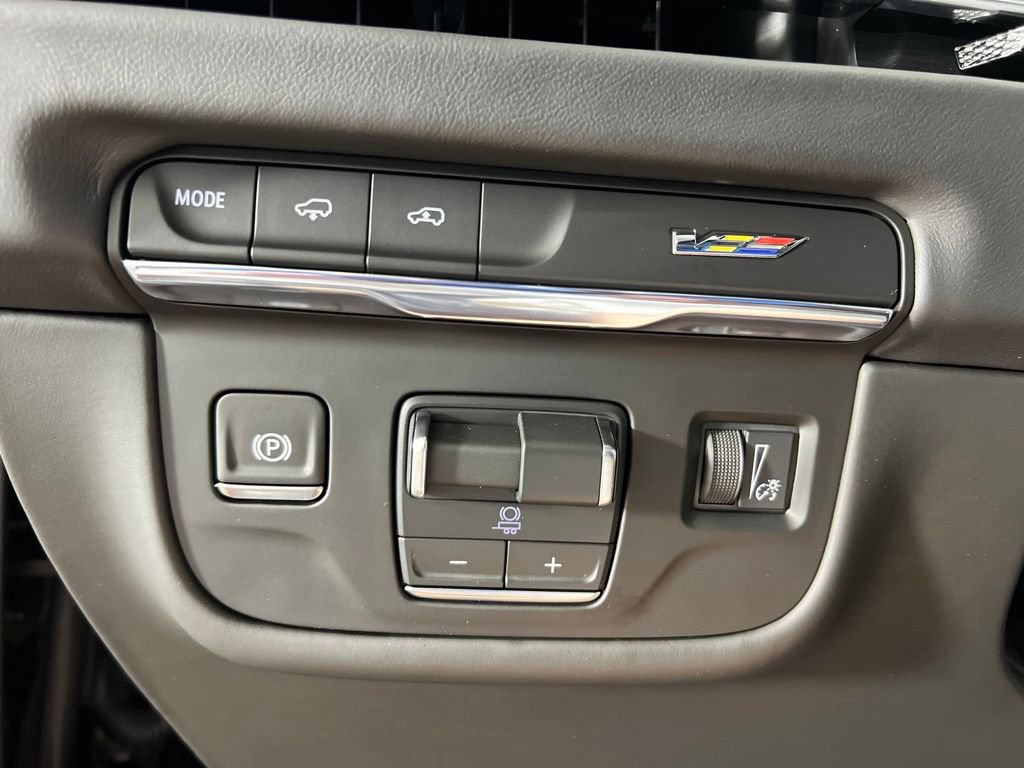 Used 2026 Cadillac Escalade V AWD/4WD image 25