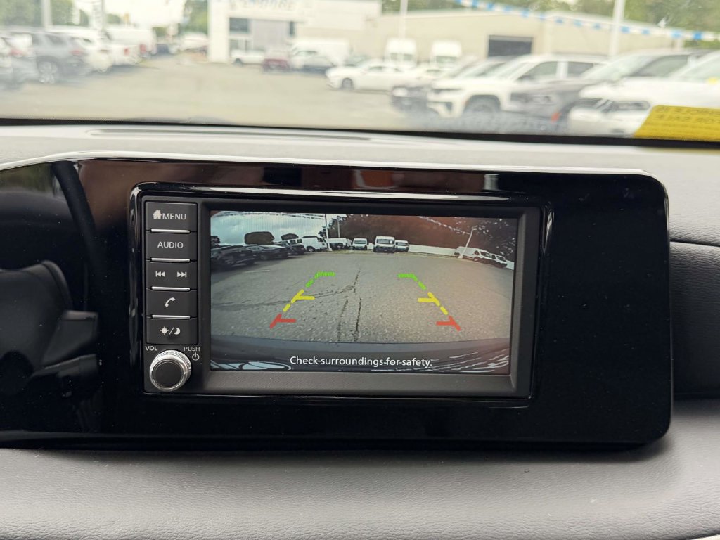 Used 2025 Nissan Kicks S w/ Interior Electronics Package AWD/4WD image 26