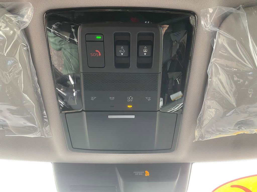 New 2026 Mitsubishi Outlander SEL FWD image 23