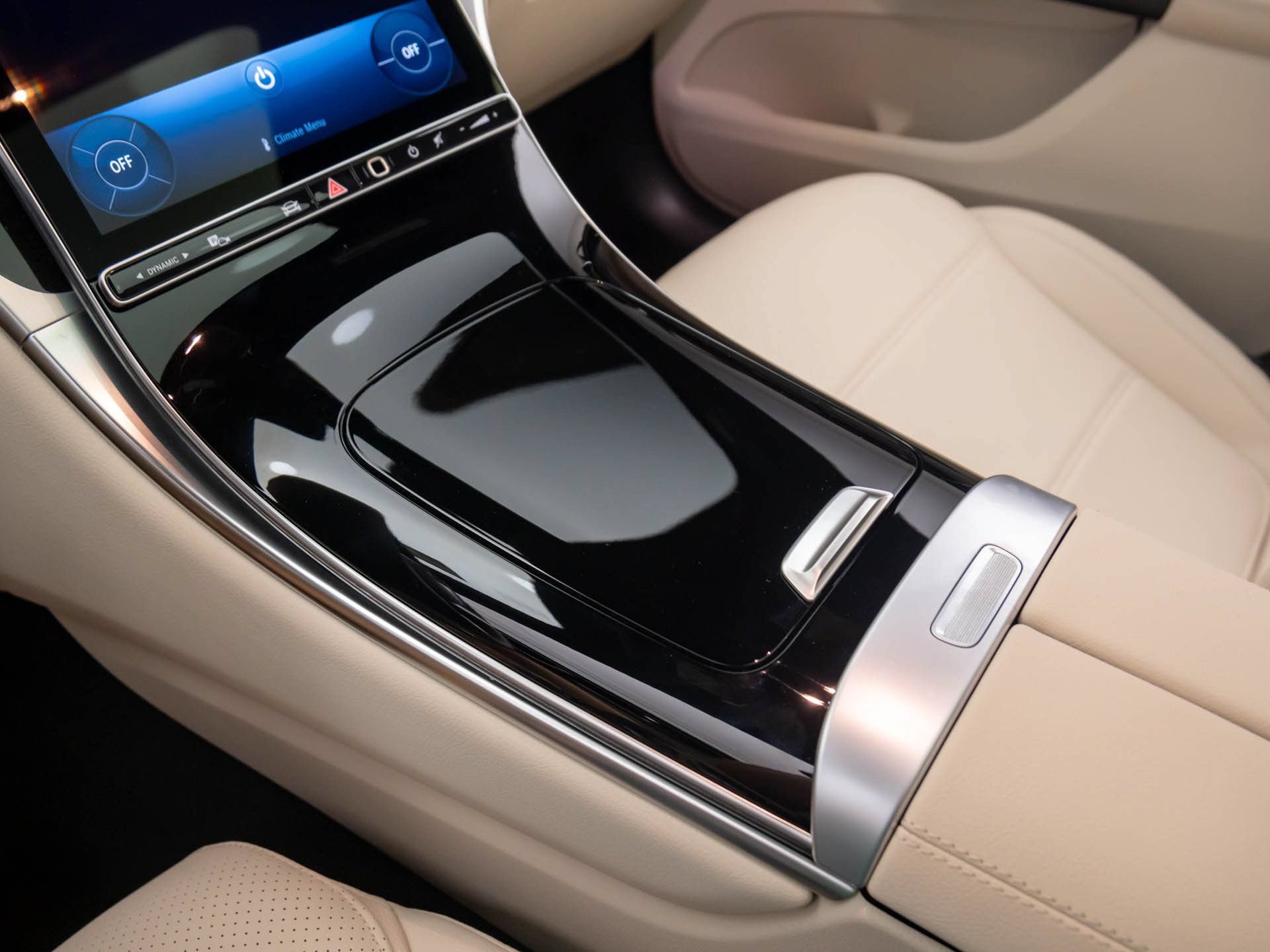New 2026 Mercedes-Benz GLC 300 4MATIC image 11