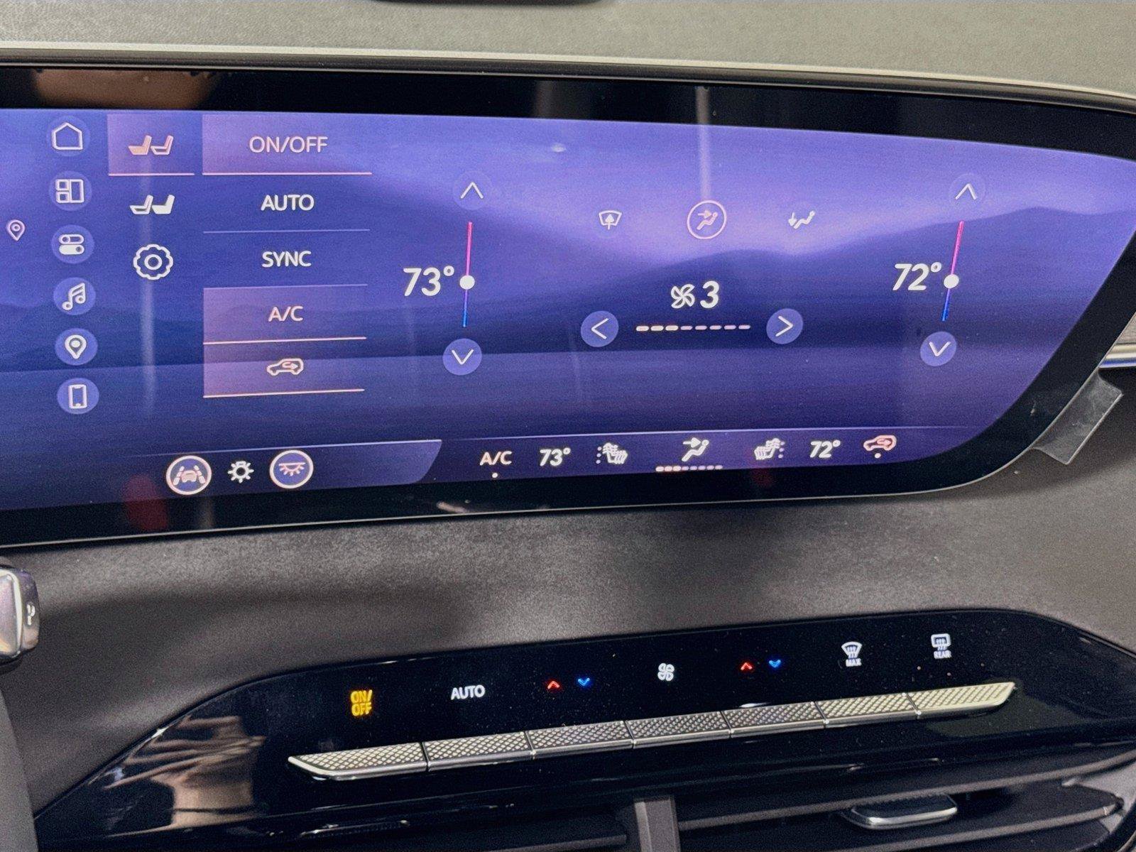 New 2027 Buick Enclave Sport Touring w/ Power Package FWD image 10