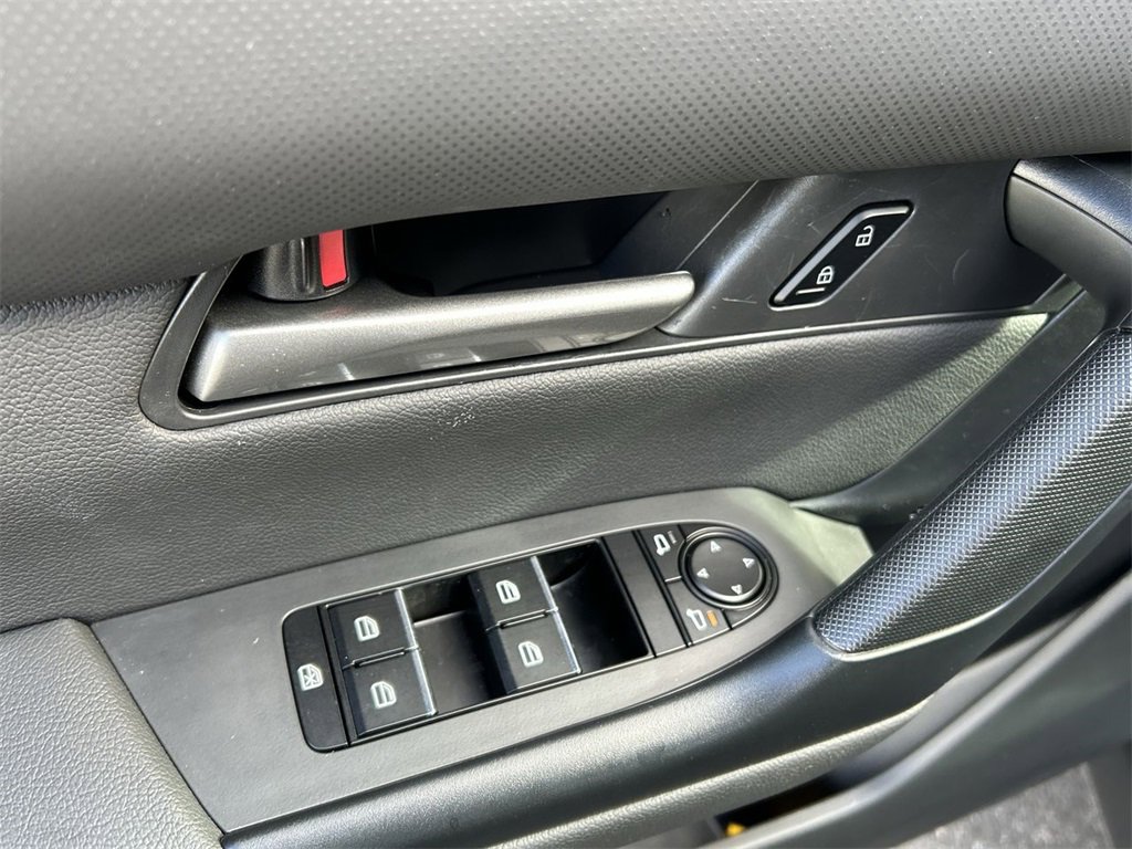 Certified 2025 MAZDA CX-50 AWD 2.5 S w/ Select Package image 16