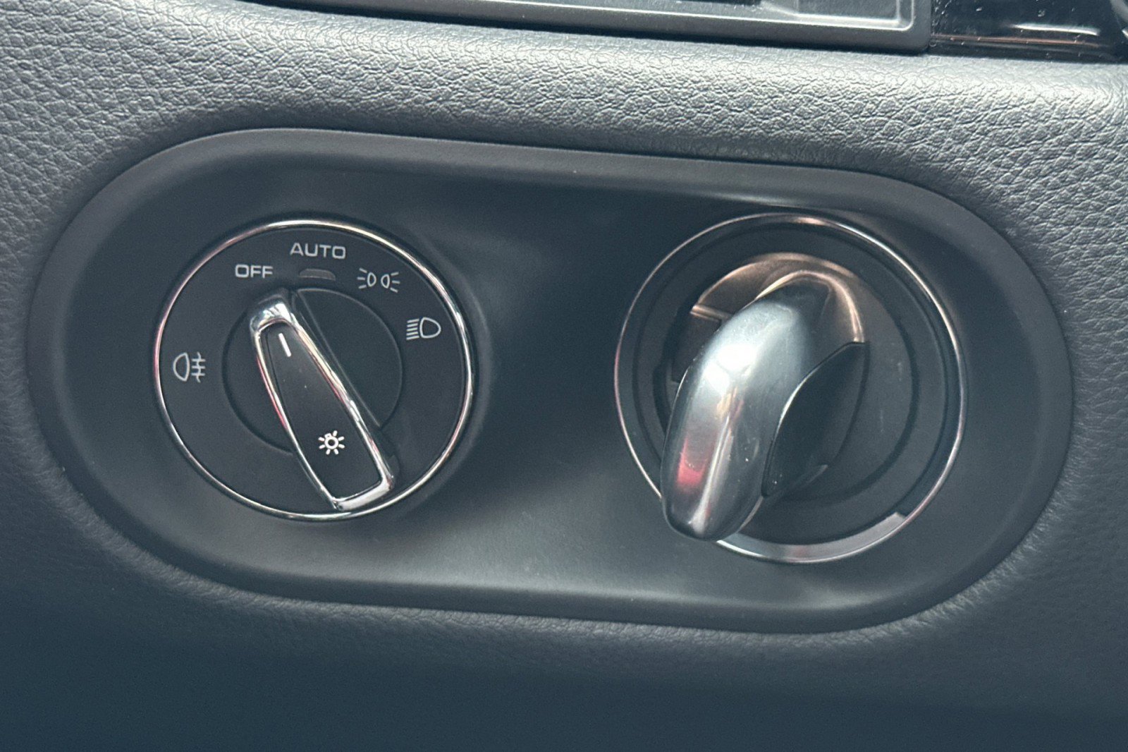 Used 2023 Porsche Macan S image 23