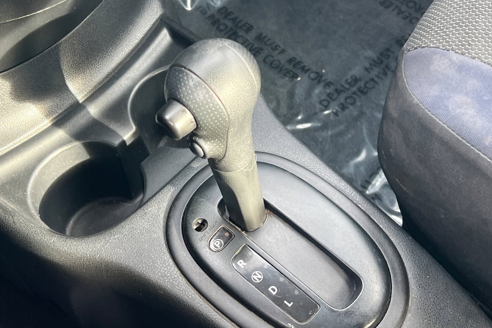 Used 2012 Nissan Versa SV image 16