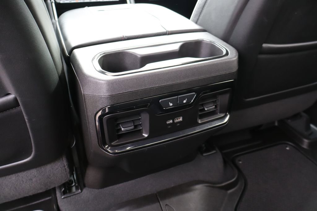 Used 2024 GMC Sierra 2500 AT4X image 52