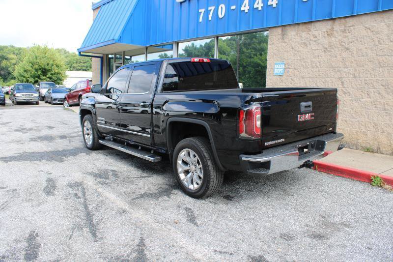 Used 2017 GMC Sierra 1500 SLT w/ SLT Premium Package AWD/4WD image 4