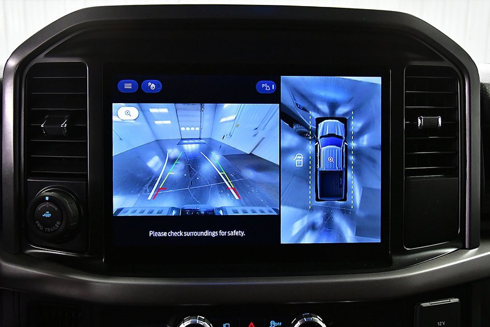 Used 2025 Ford F150 Lightning XLT image 29