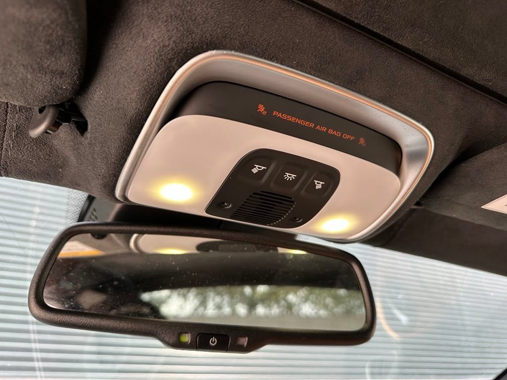 Used 2019 McLaren 570S Spider RWD image 26
