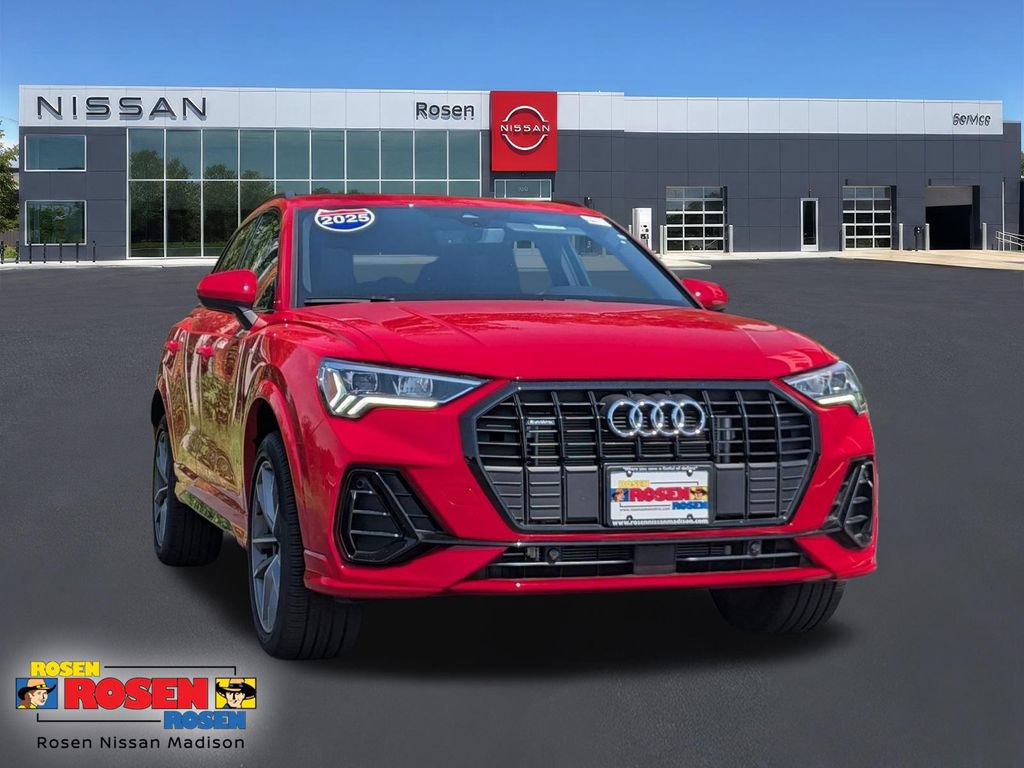 Used 2025 Audi Q3 2.0T Premium w/ Convenience Package AWD/4WD image 1