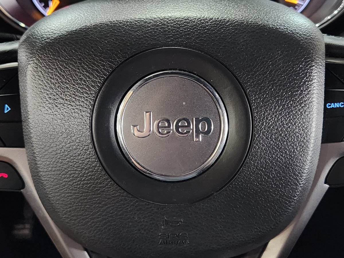 Used 2022 Jeep Grand Cherokee Laredo X AWD/4WD image 49