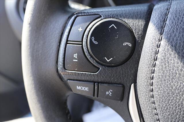 Used 2017 Toyota Corolla iM image 14