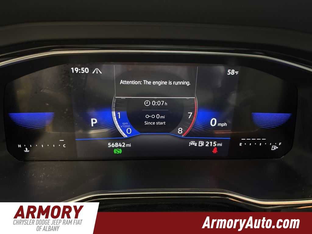 Used 2024 Volkswagen Jetta SE image 13