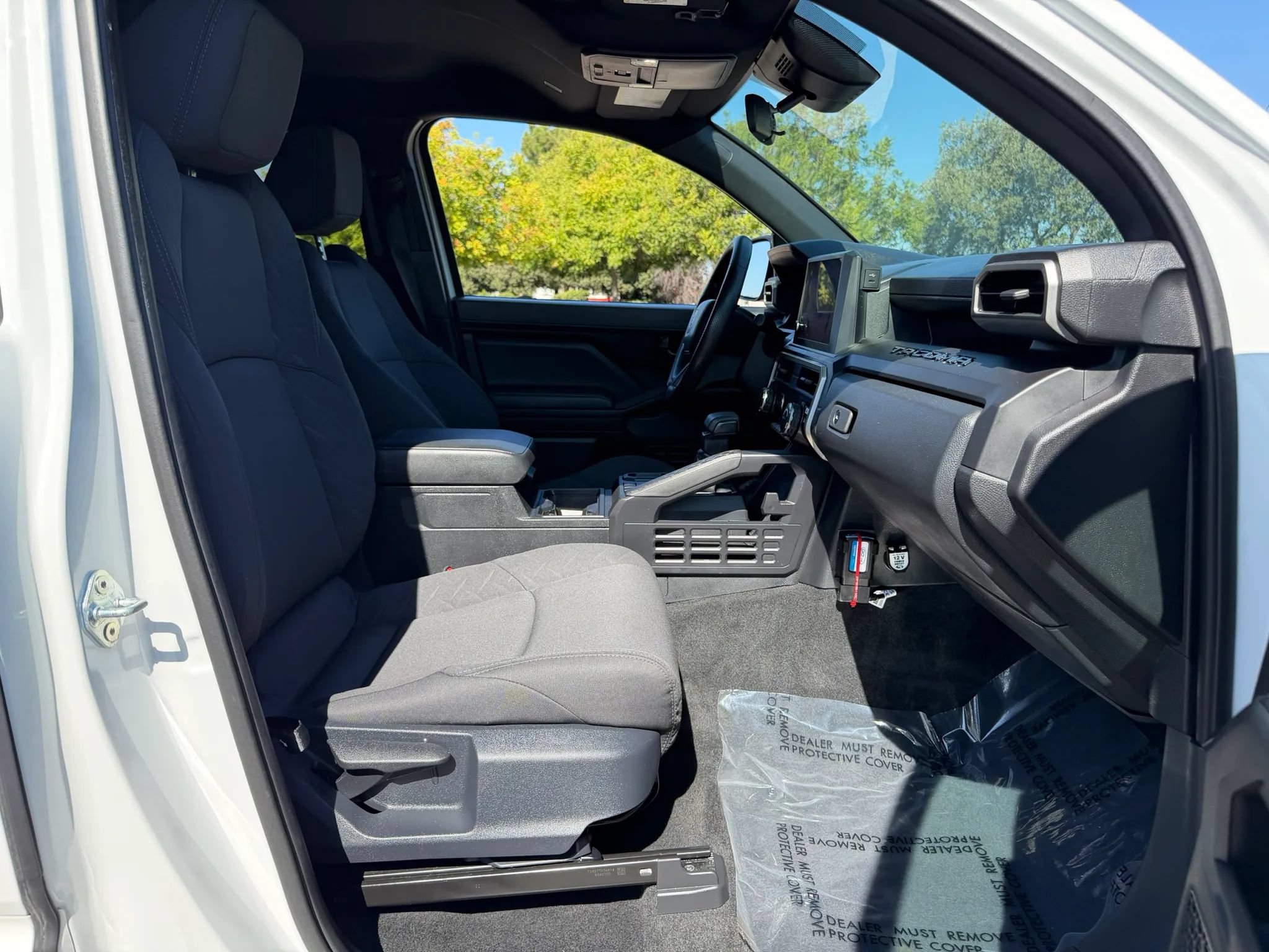 Used 2024 Toyota Tacoma SR RWD image 14