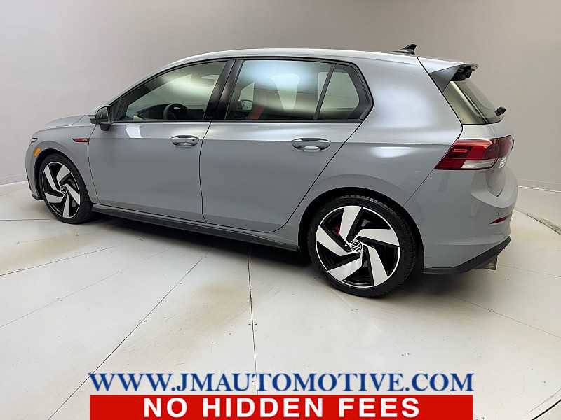 Used 2022 Volkswagen GTI SE image 3