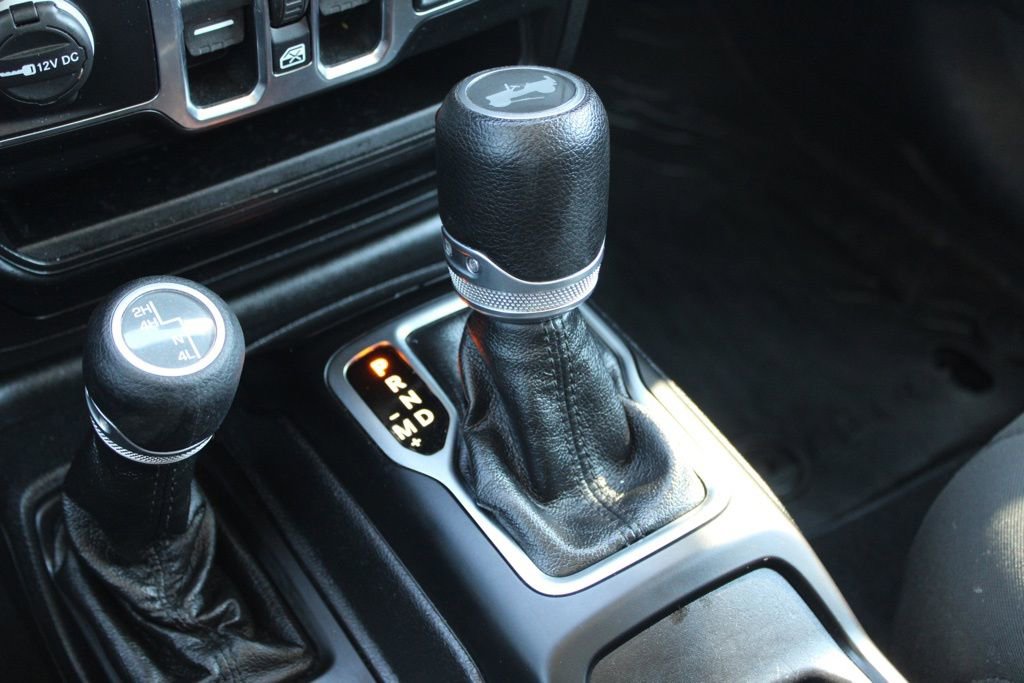 Used 2020 Jeep Wrangler Unlimited Sport image 38