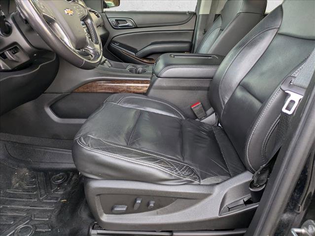 Used 2020 Chevrolet Suburban LT image 13