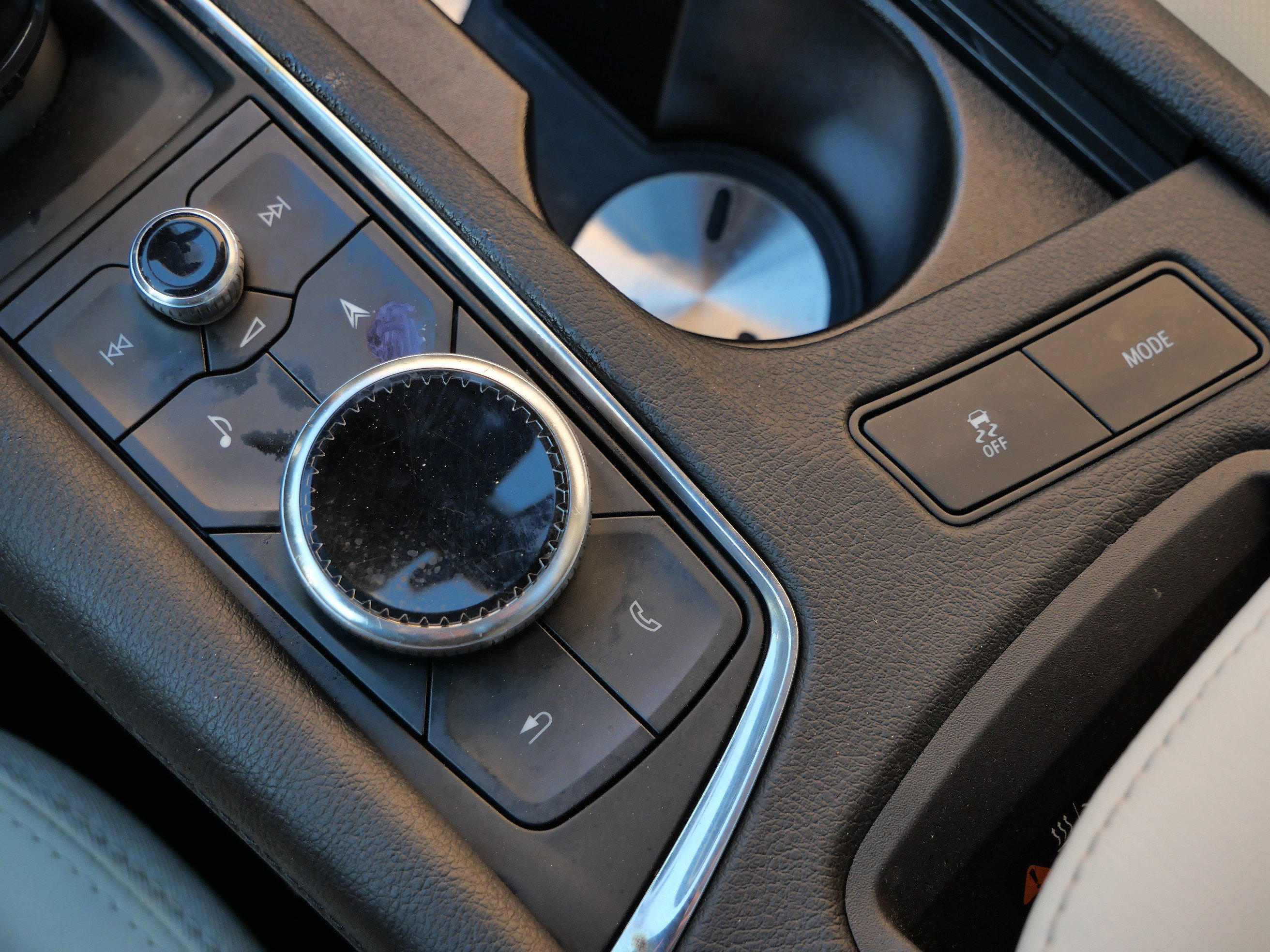 Used 2022 Cadillac XT5 Sportv w/ LPO, Floor Liner Package image 21