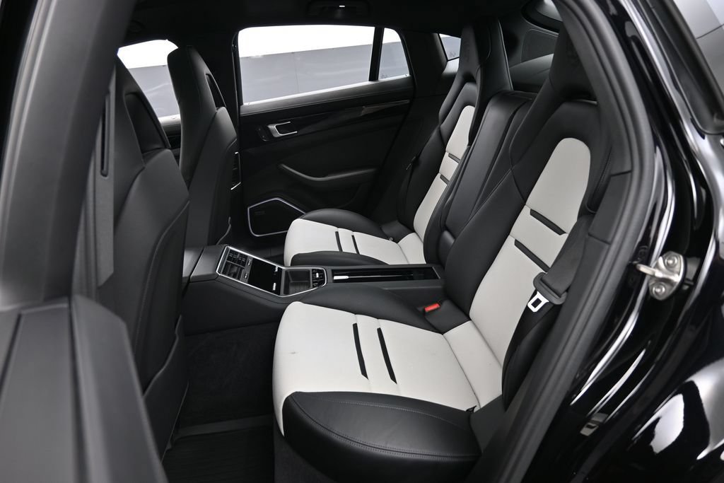 Certified 2023 Porsche Panamera 4S AWD/4WD image 26