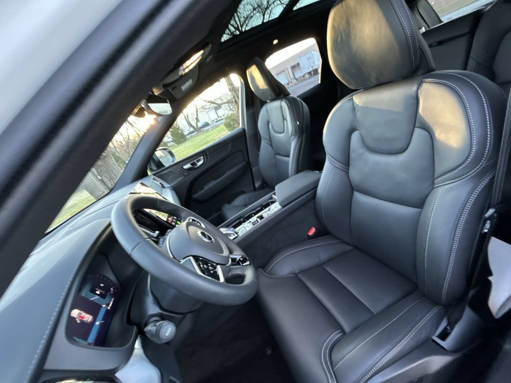 New 2026 Volvo XC60 B5 Ultra w/ Climate Package AWD/4WD image 15