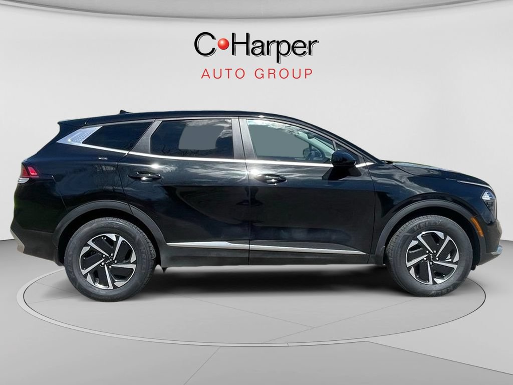 Certified 2023 Kia Sportage LX AWD/4WD image 2