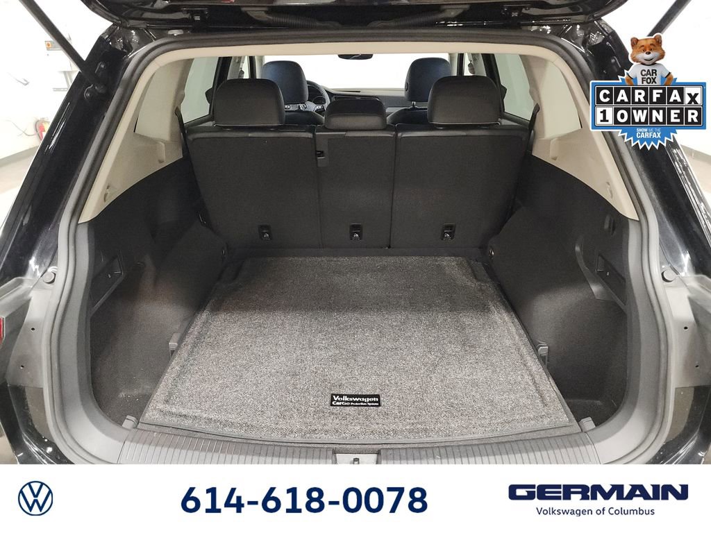 Used 2021 Volkswagen Tiguan SE w/ Panoramic Sunroof Package image 26