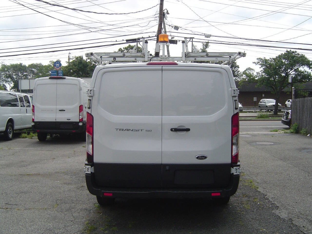 Used 2017 Ford Transit 150 130 Low Roof image 5
