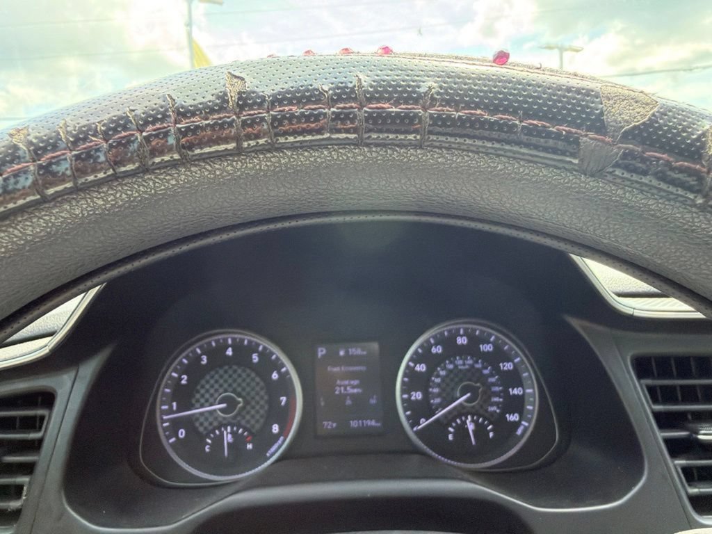 Used 2020 Hyundai Elantra SEL FWD image 16