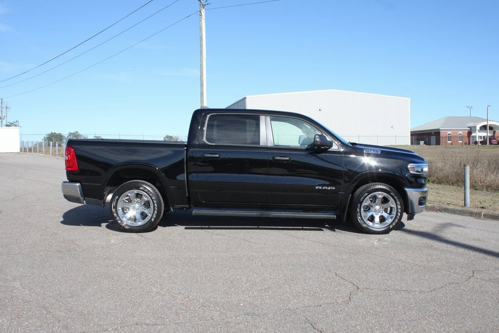 Used 2025 RAM 1500 Big Horn image 17