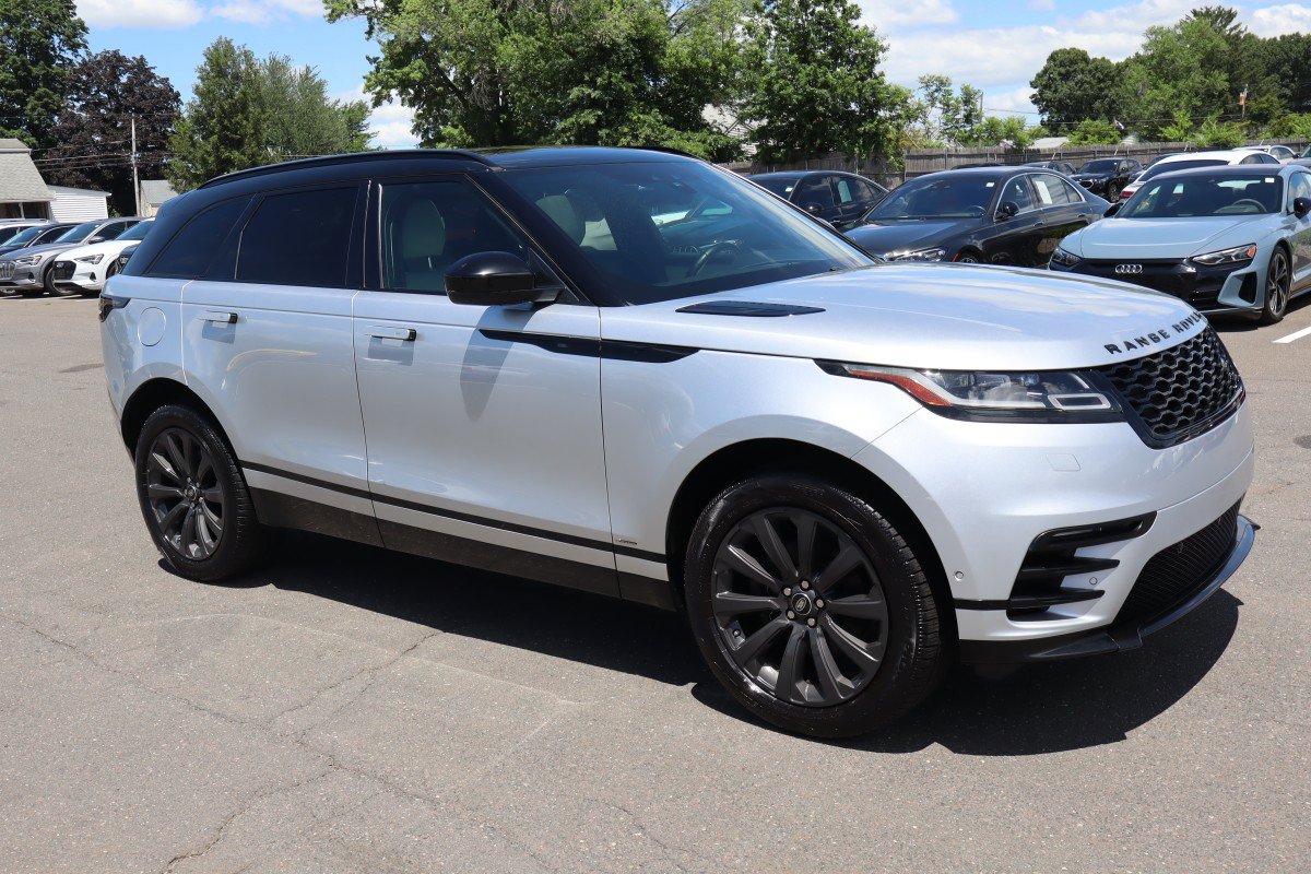 Used 2019 Land Rover Range Rover Velar R-Dynamic SE AWD/4WD image 3