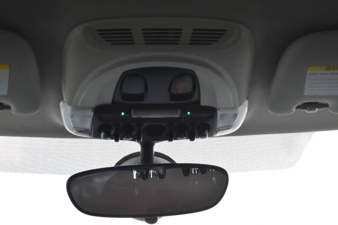 Used 2017 MINI Cooper Clubman FWD image 46