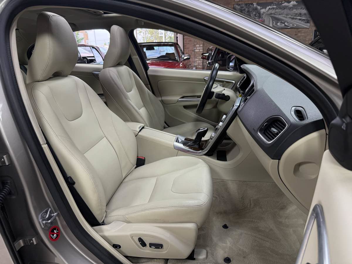 Used 2016 Volvo S60 T5 Premier FWD image 26