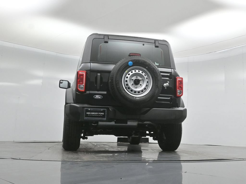 New 2026 Ford Bronco 2-Door AWD/4WD image 41