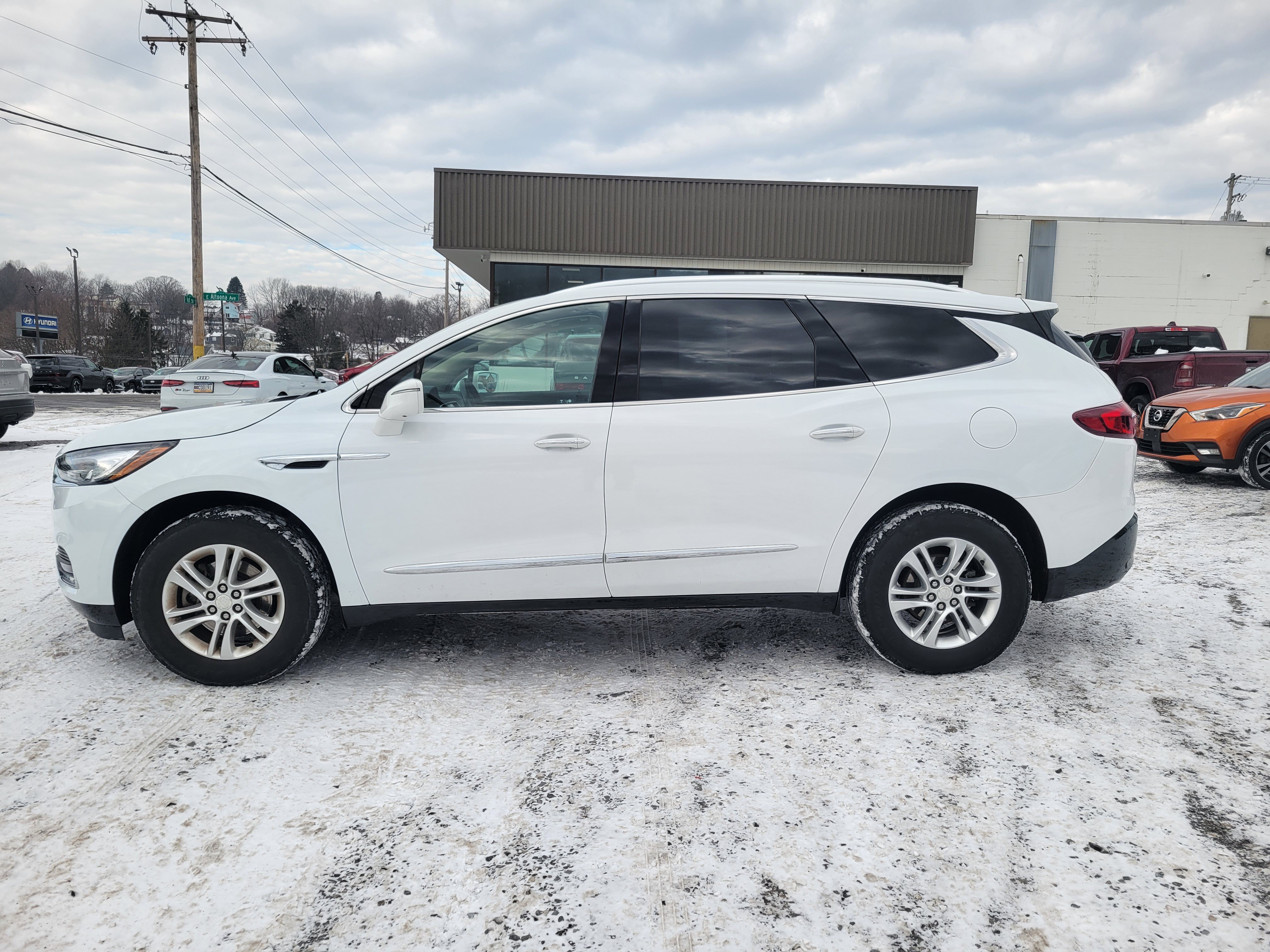 Used 2019 Buick Enclave Premium image 6