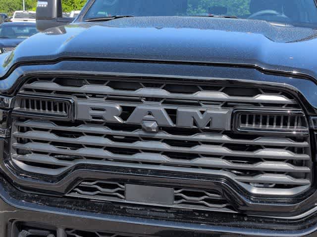 Used 2025 RAM 3500 Big Horn AWD/4WD image 12