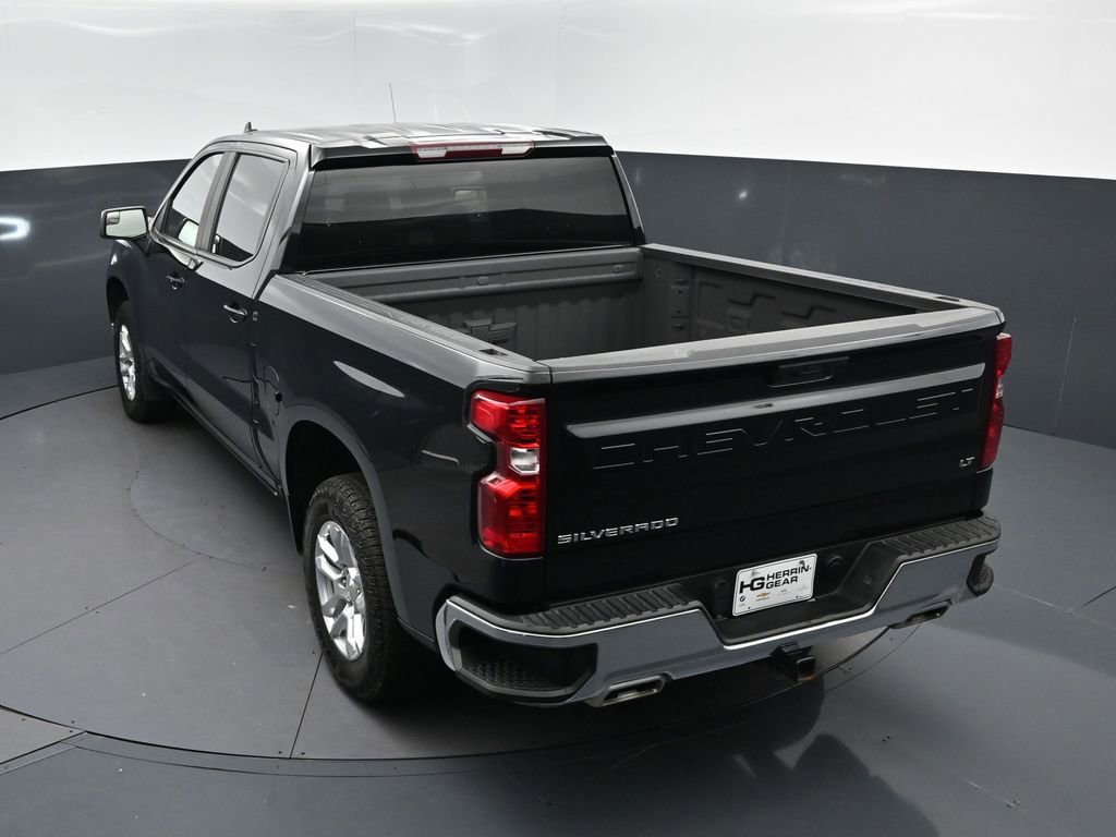 Used 2024 Chevrolet Silverado 1500 LT AWD/4WD image 16
