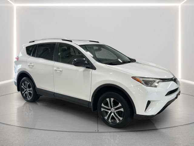 Used 2016 Toyota RAV4 LE AWD/4WD image 8