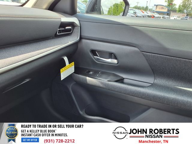 New 2026 Nissan Kicks SV w/ Cold Weather Package FWD image 8