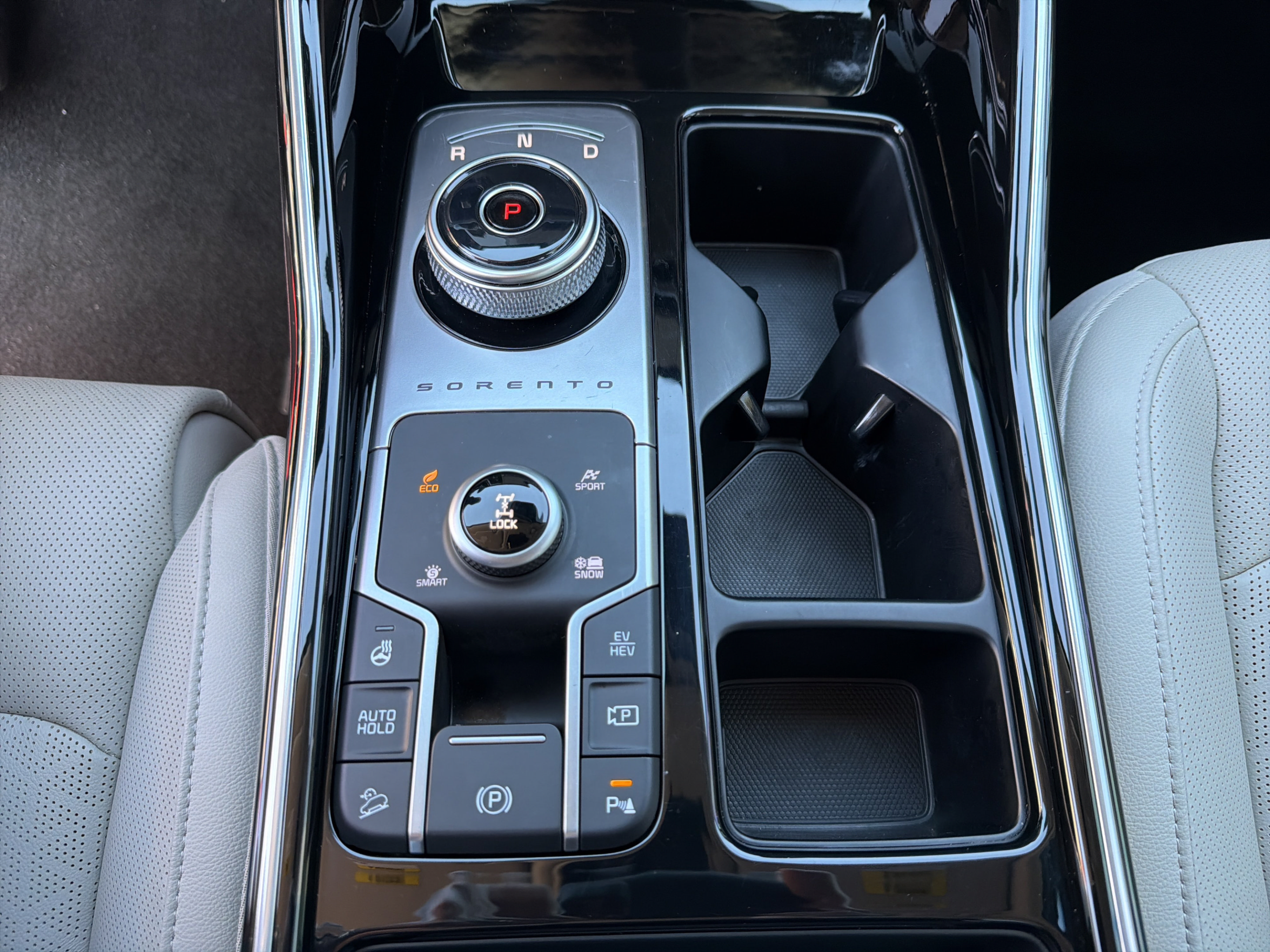 Certified 2023 Kia Sorento SX Prestige AWD/4WD image 21