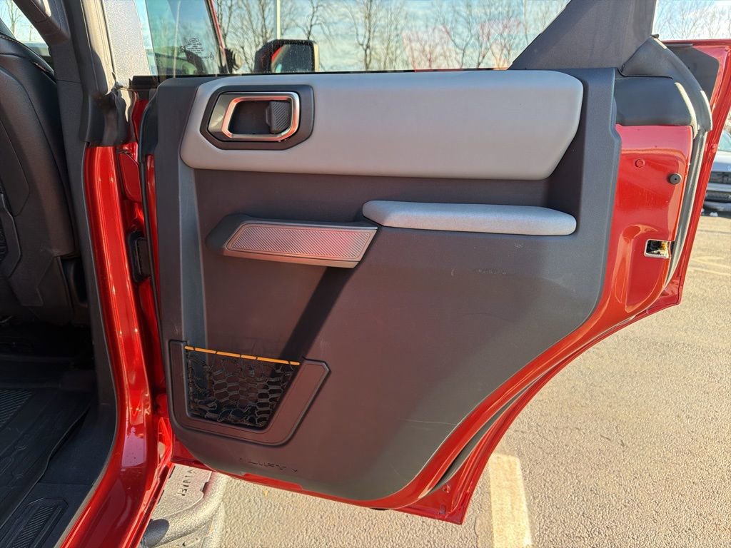 Used 2022 Ford Bronco Badlands image 24