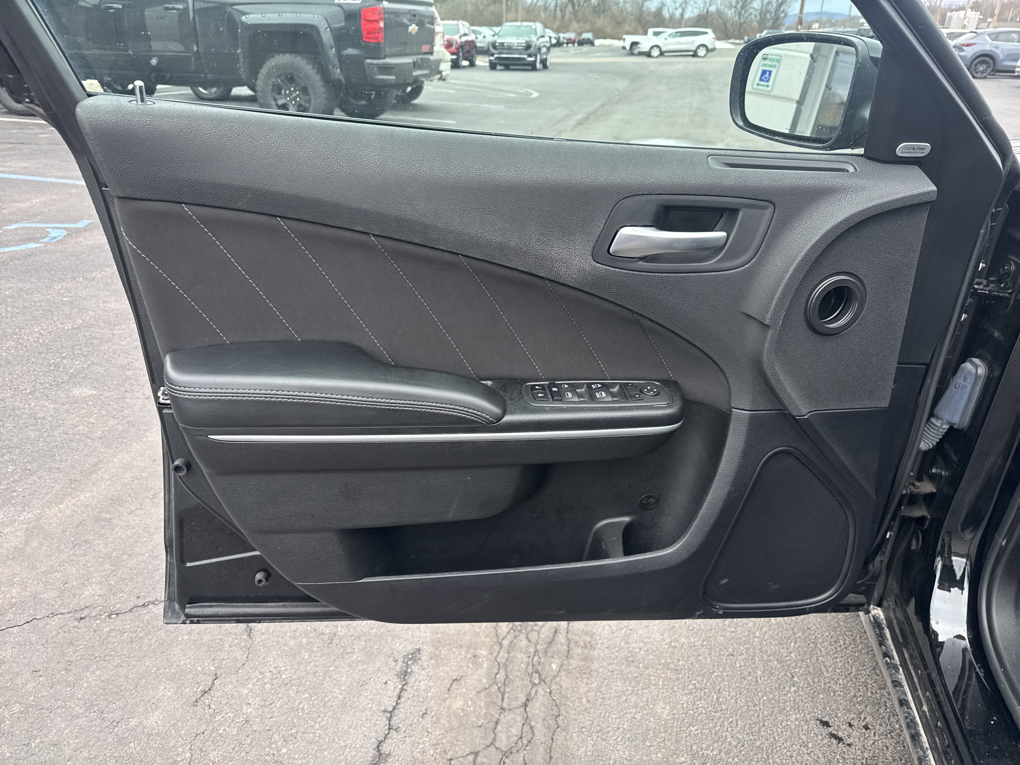 Used 2023 Dodge Charger SXT w/ Cold Weather Package image 15