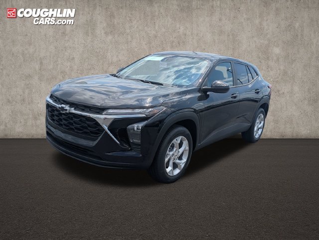 New 2026 Chevrolet Trax LS w/ LS Convenience Package FWD image 3