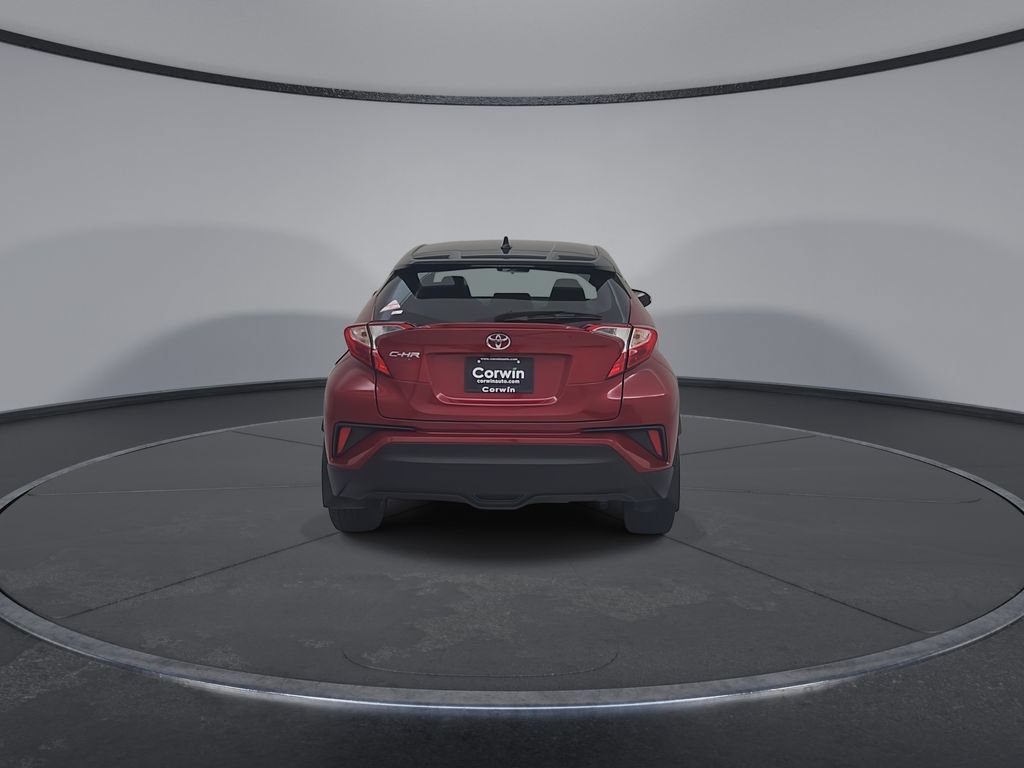Used 2020 Toyota C-HR XLE FWD image 14